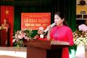 Hiệu trưởng đọc thư.JPG - 